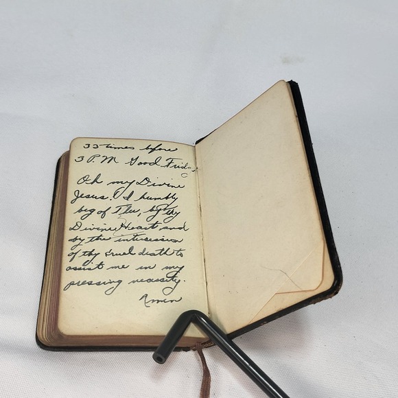 The Gems of Prayer A Manual of Prayers & Devotional Exercises Prayerbook 1941 - Picture 10 of 15